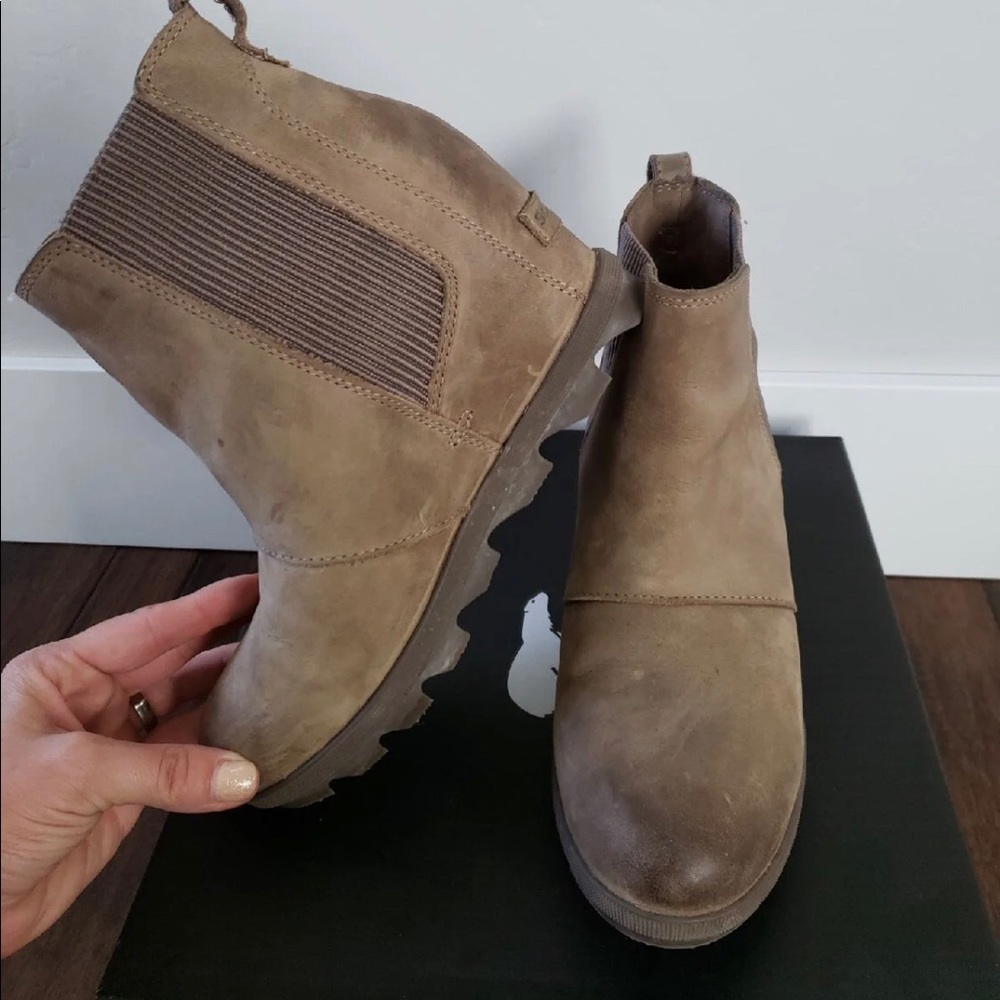 Moving sale! Sorel Chelsea Wedge